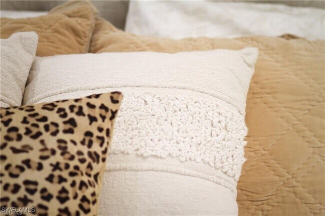 Photo - 97 Georgetown Blvd Unit 97