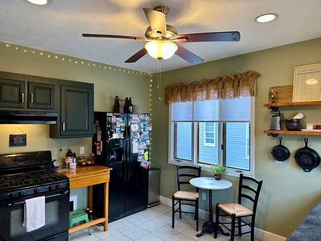 Photo - 4 Summit Ave