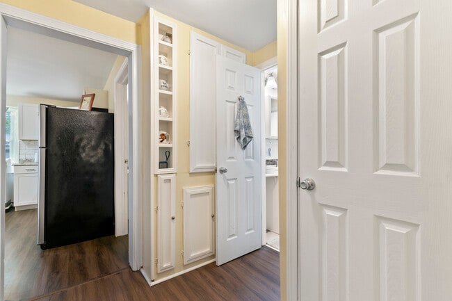 25 Geneva Ave Unit First Floor