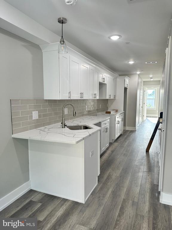 Building Photo - 2240 N 2nd St Unit 3