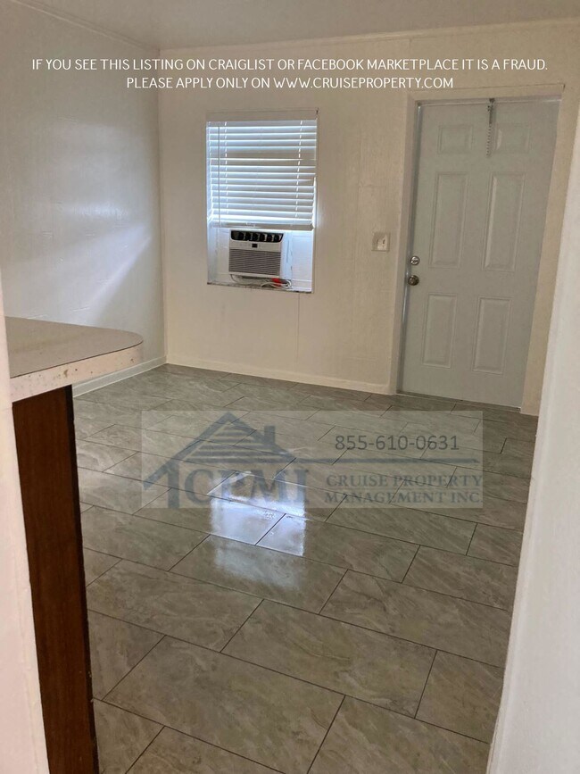 Photo - Affordable Downtown WPB 2/1 without the Do...