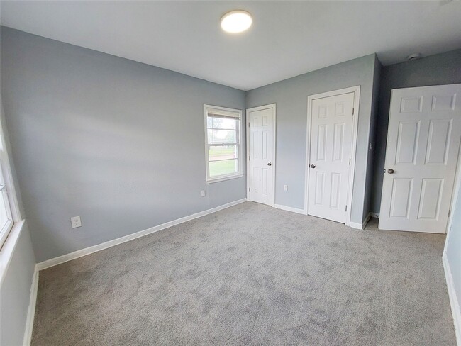 Photo - 1728 W 8th St