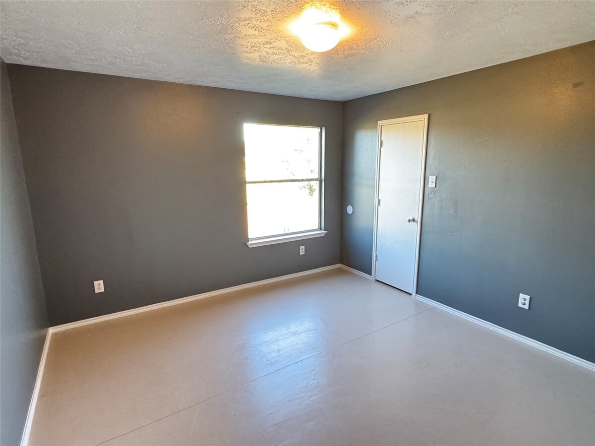 Photo - 12730 Sai Baba Dr