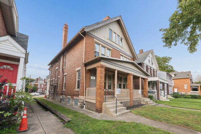 168 Chittenden Ave