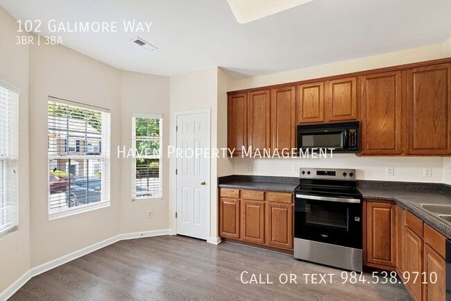 Photo - 102 Galimore Way