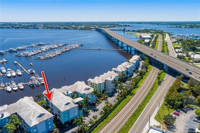 Photo - 715 NW Flagler Ave Unit 202