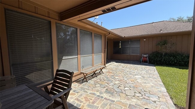 Photo - 11527 Cedar Creek Dr