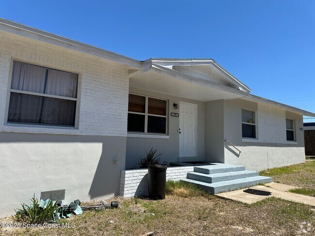 Building Photo - 1780 Tee Dee Ln Rental