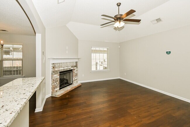 Photo - 9446 Eckley Pl