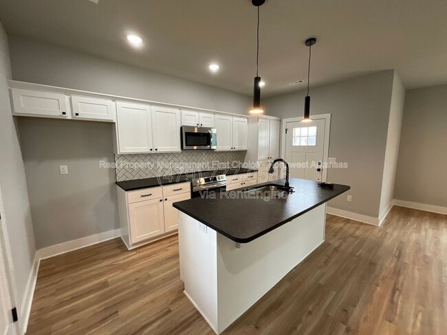 Photo - 1042 S Laramie Hts