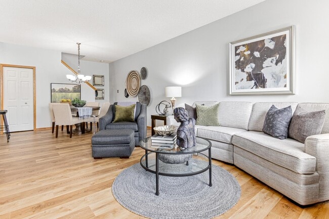 Photo - 1994 Bluestem Ln