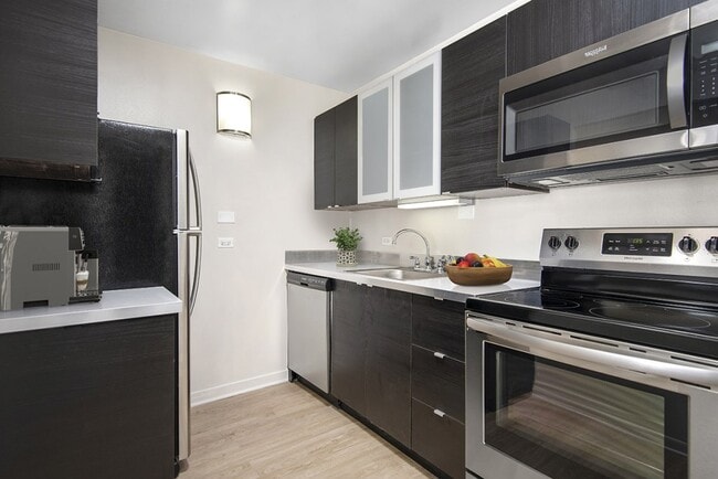 1BR-JR/1BA Kitchen