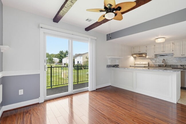 Photo - 1042B Margate Ct