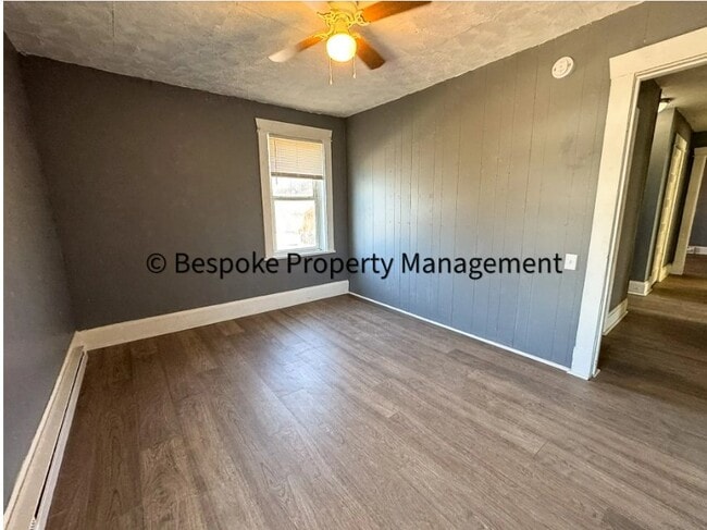 Photo - 158 Main St Unit 3