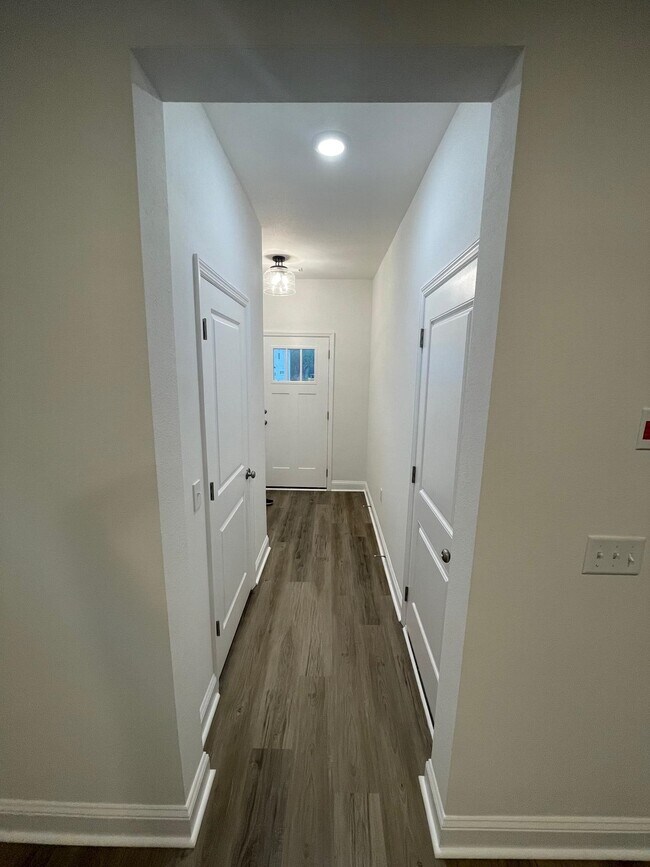 Photo - 438 Grand Oaks Rd