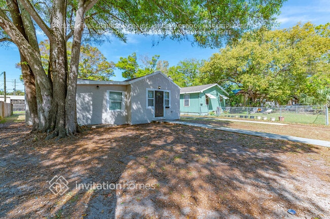 Photo - 1921 48th St S