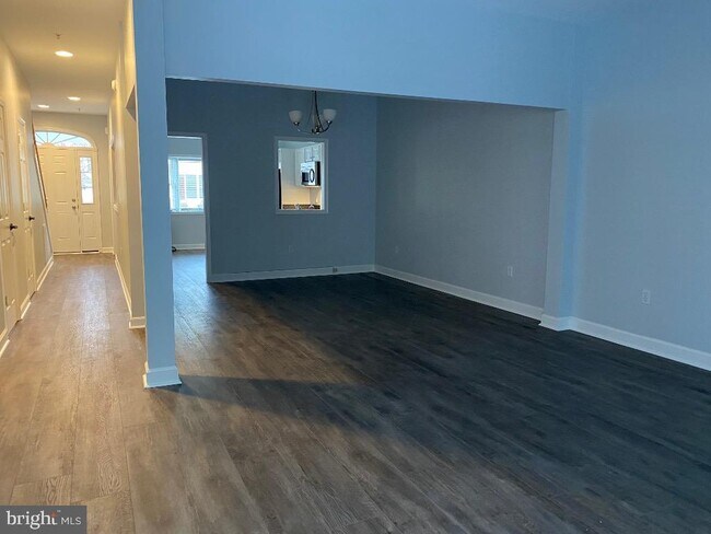 Photo - 28447 Pinehurst Cir