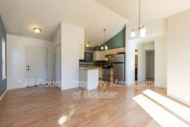 Photo - 5550 Stonewall Pl Unit 34