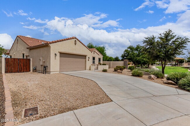 Photo - 16158 W Coronado Rd