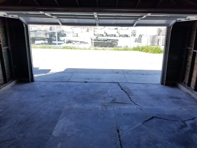 Photo - 2233-2235 Euclid Unit 2235 Euclid Ave