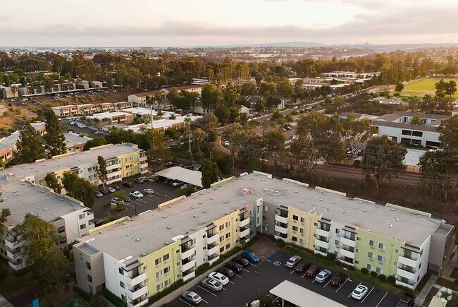 Building Photo - Mira Monte Rental