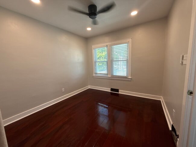 Photo - 22114 Rosedale St