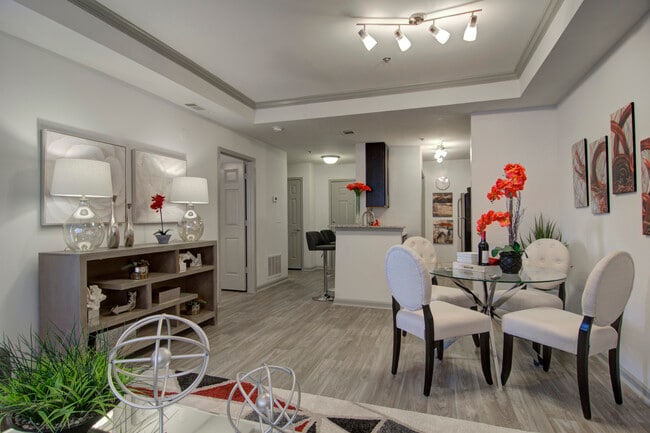 1BR, 1BA - 783SF (A2R2 - Cooper) - The Cleo Dunwoody