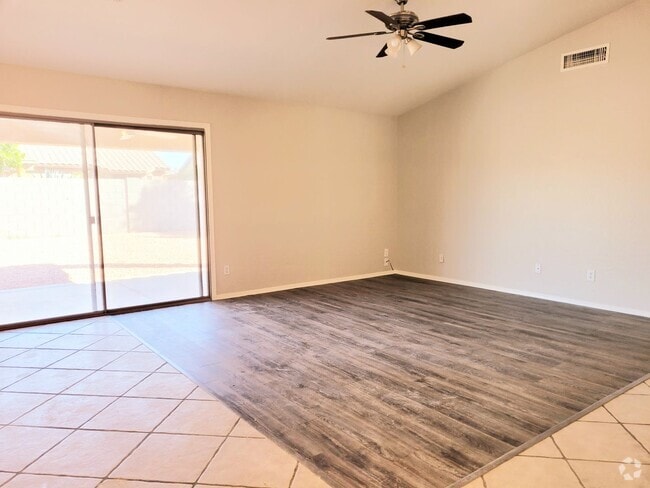 Building Photo - Mesa 3 bedroom home for rent!