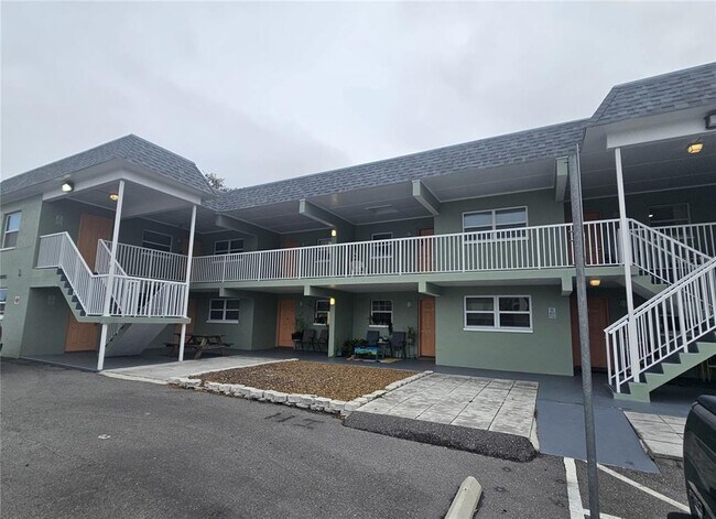 Photo - 2035 Alpine Rd Unit 4