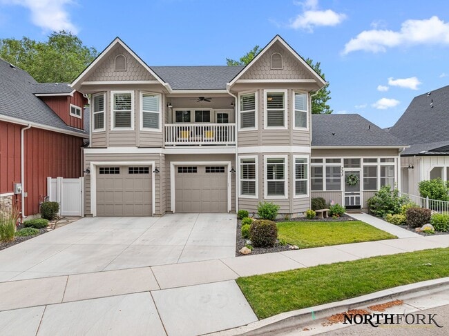 Elegant home near Downtown Eagle! - Elegant home near Downtown Eagle!