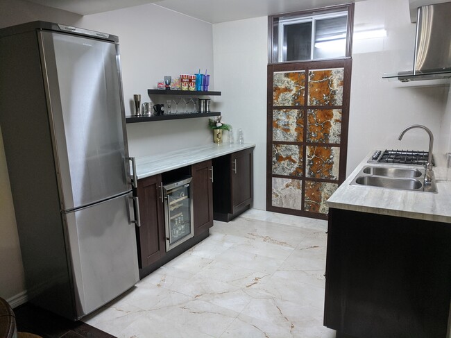 Photo - 3022 Dalehurst Dr