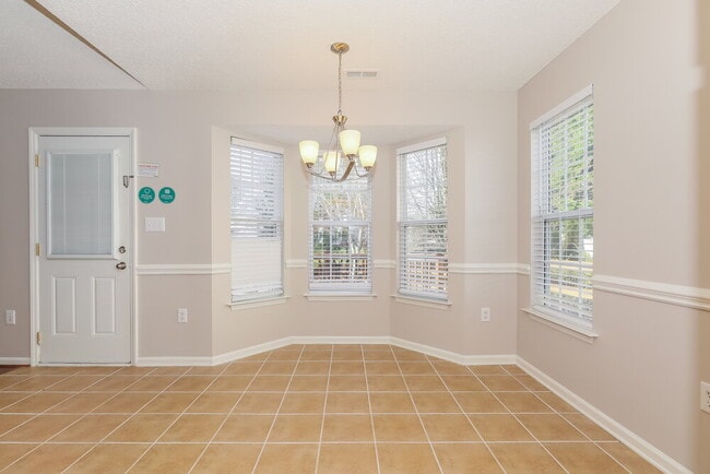 Photo - 3238 Longspur Dr