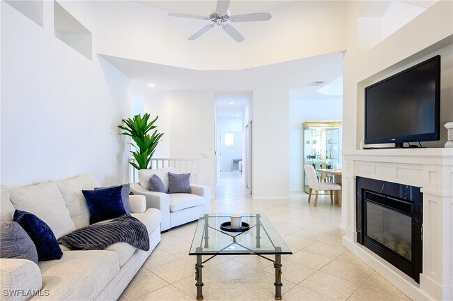 Photo - 7127 Blue Juniper Ct Unit 201