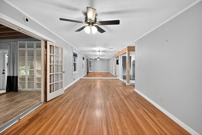 Photo - 1285 Willivee Dr