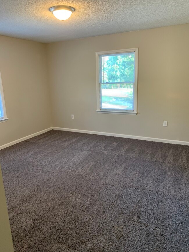 Catawba Place 2 Bedroom - Apartments on 20th