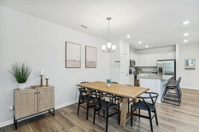 Photo - Hudson at Georgia's Landing