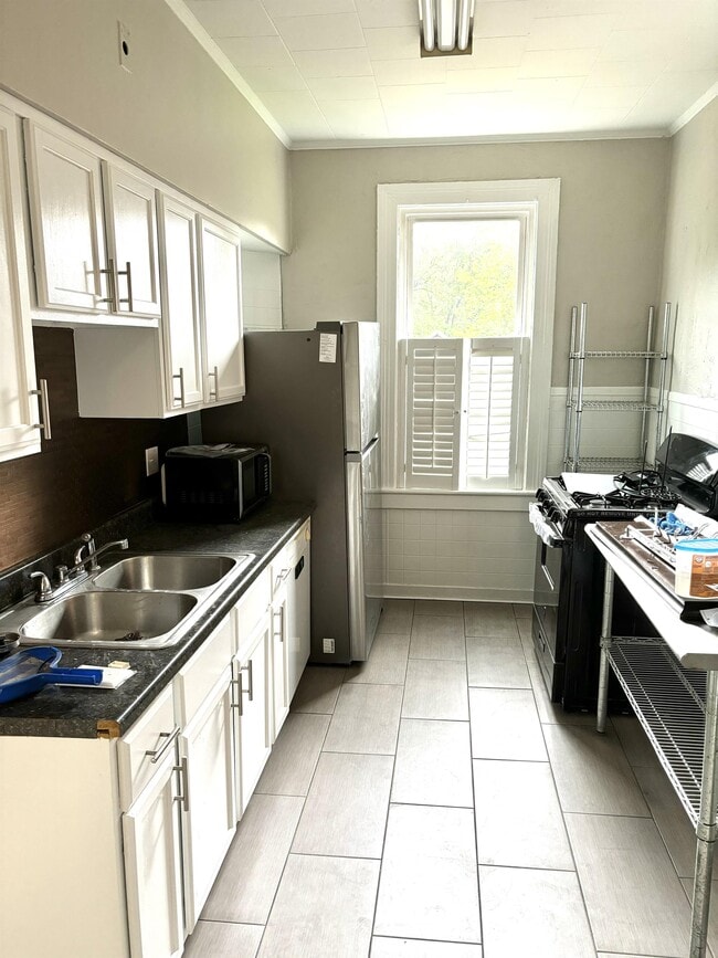 Photo - 416 S Urania Ave House