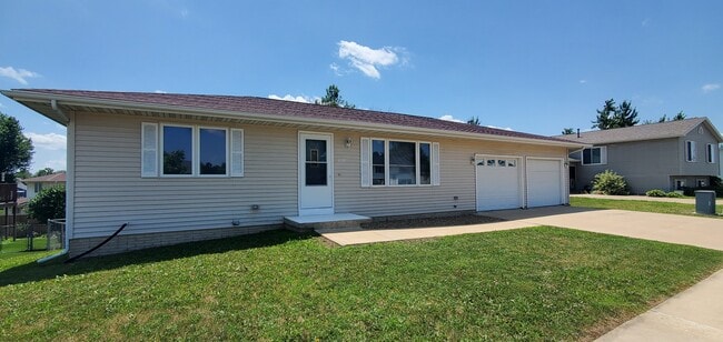 Photo - 3731 33rd Ave SW House