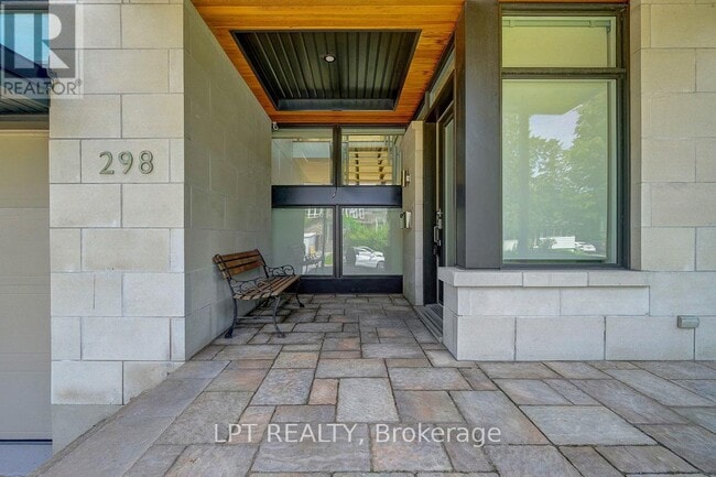 Photo - 298 Crestview Rd