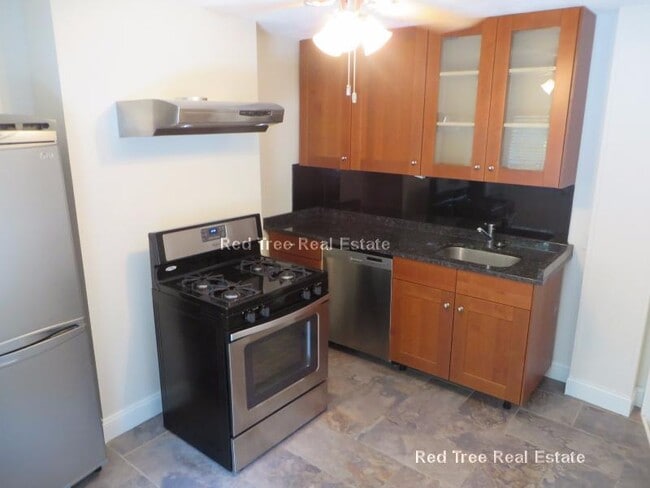 Photo - 49 St Germain St Unit 3