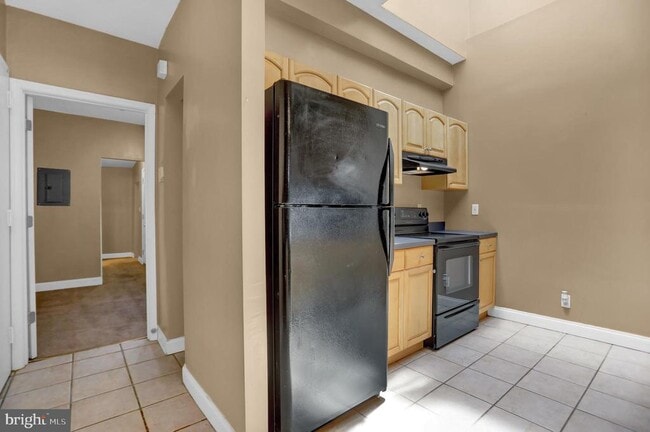 Photo - 1103 Light St Unit B