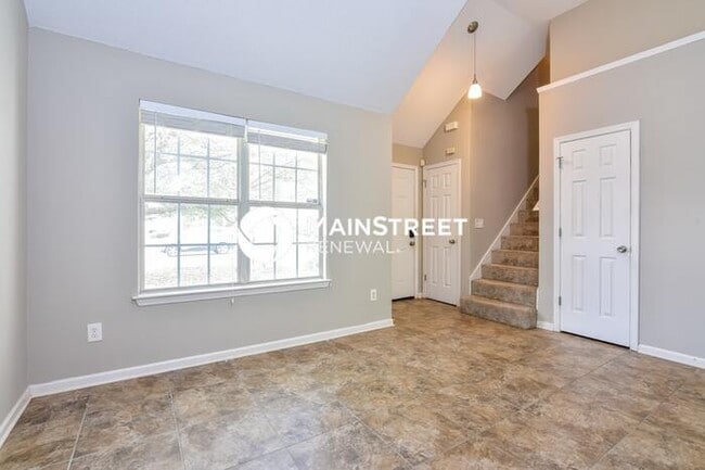 Photo - 3 Bedroom Pet-Friendly Home in Decatur, GA with Main Street Renewal