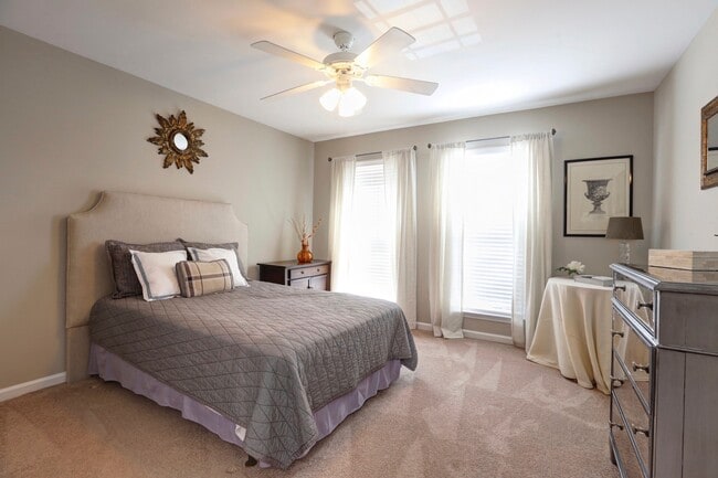 Photo - 3 Bedroom Flat Available at the Woodlands - REDUCED DEPOSIT Unit #102