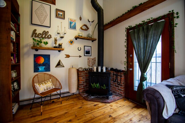 Photo - 642 Brust St Unidad 642