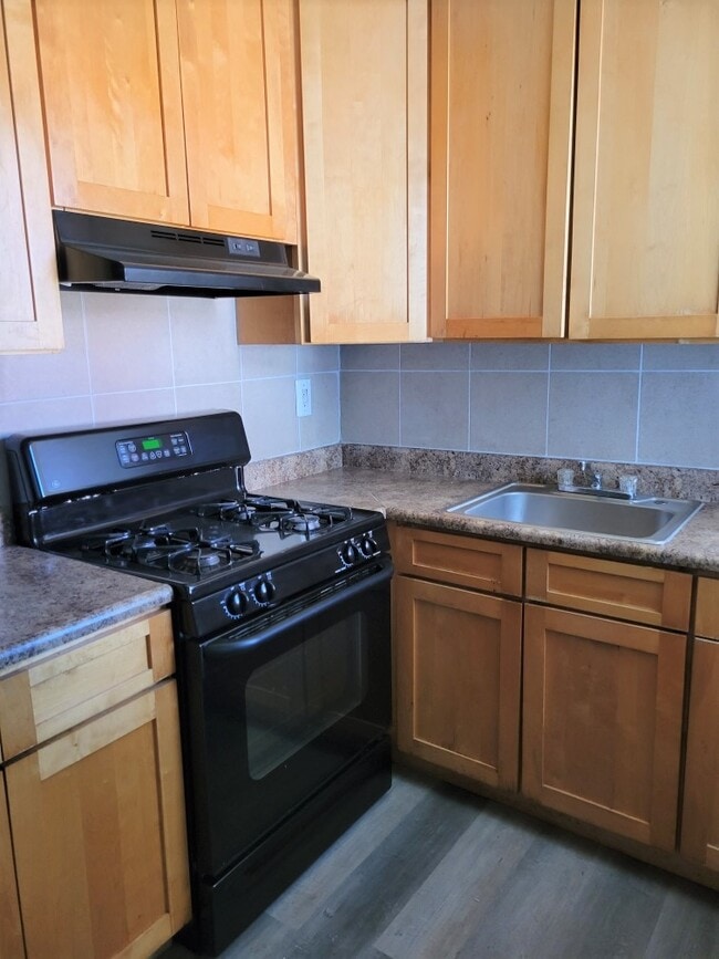 Photo - Marble Hall Gardens