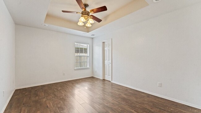 Photo - 440 Brookfield Dr