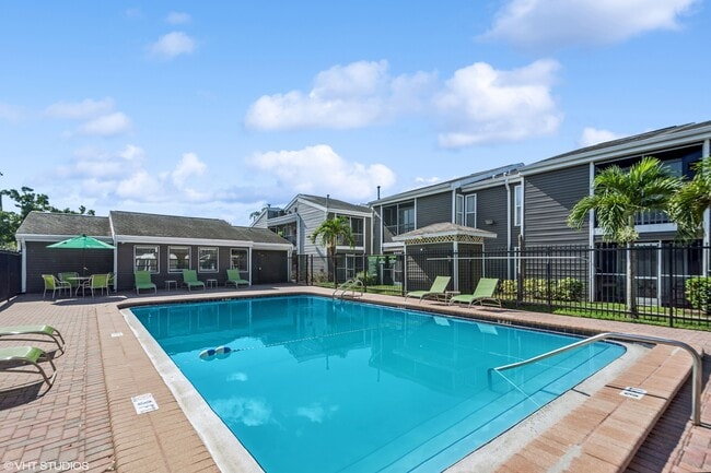 Building Photo - Palm Avenue Apartments