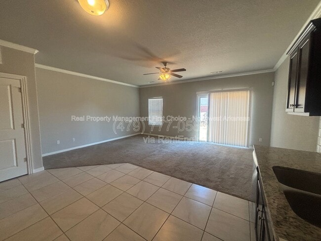 Photo - 2745 W Kilimanjaro Way