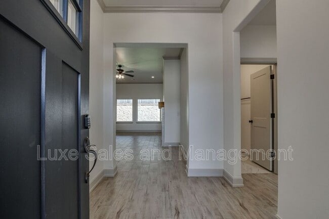 Photo - 6133 Frankie Lynn Ln