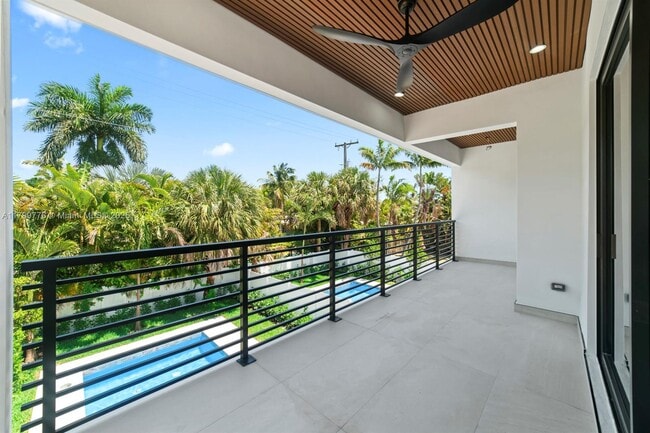 Photo - 1320 NE 16th Ave Townhome